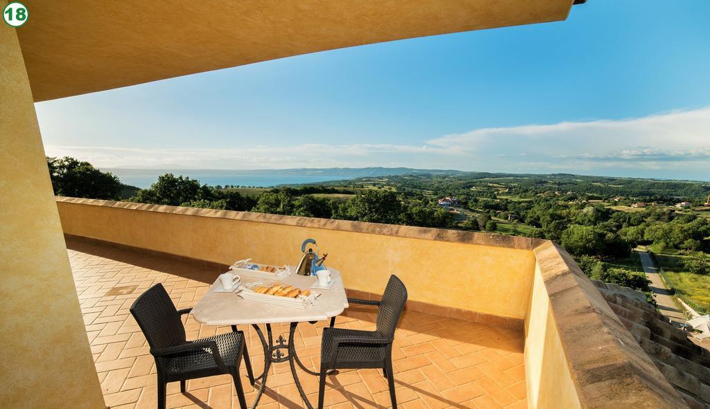 I Gigli Del Belvedere มอนเตเฟียสโกเน ภายนอก รูปภาพ